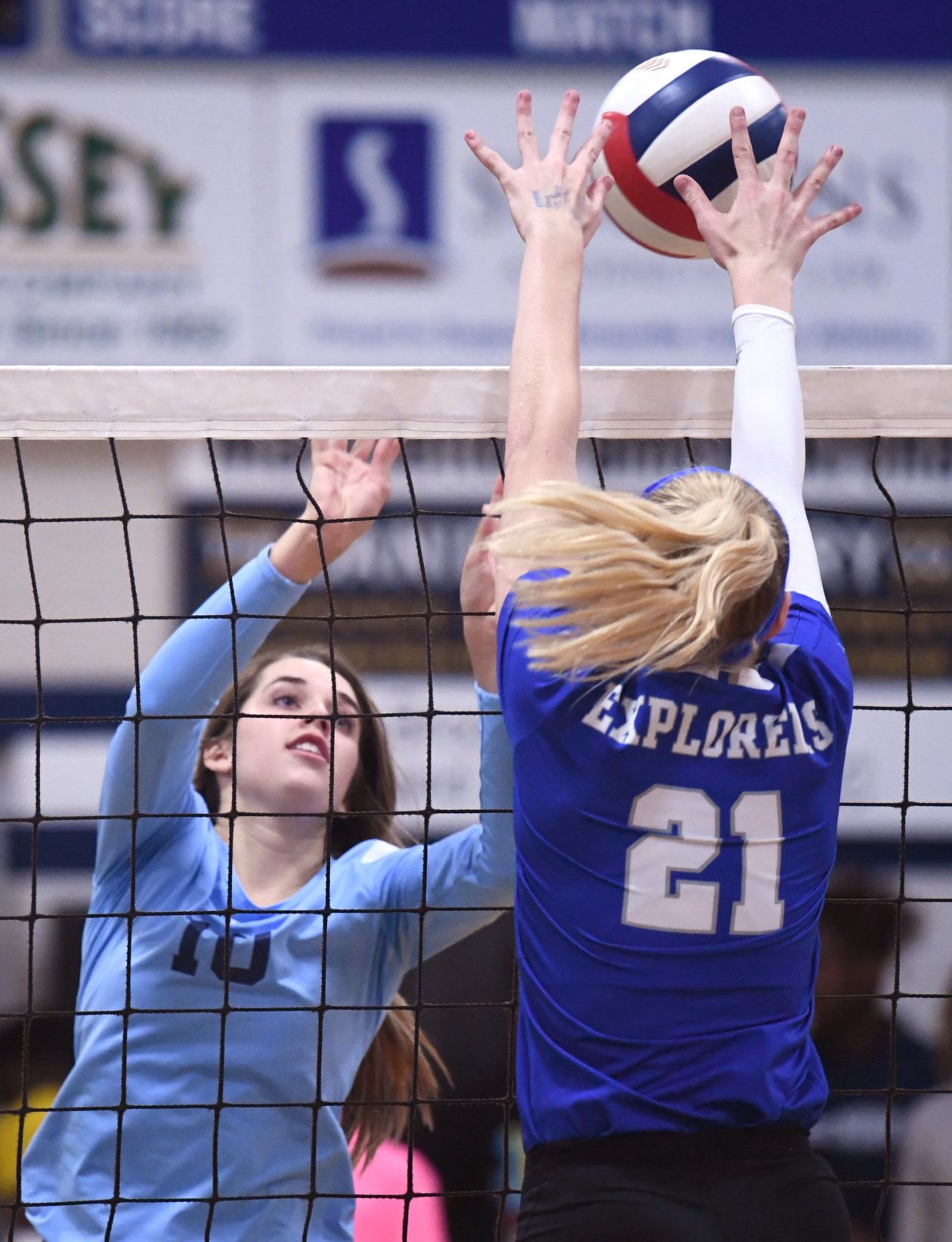Jerseyville at Alton Marquette Volleyball